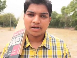 “What is making Allu Arjun dance non-stop. SMS on 921 178 77