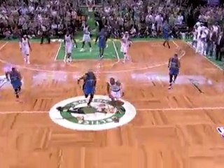 Ray Allen strips the ball from Vince Carter then races the o