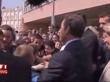 Sarkozy visé par un tir de bouteille d'eau dans un collège