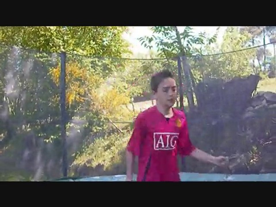 figure Trampoline 1