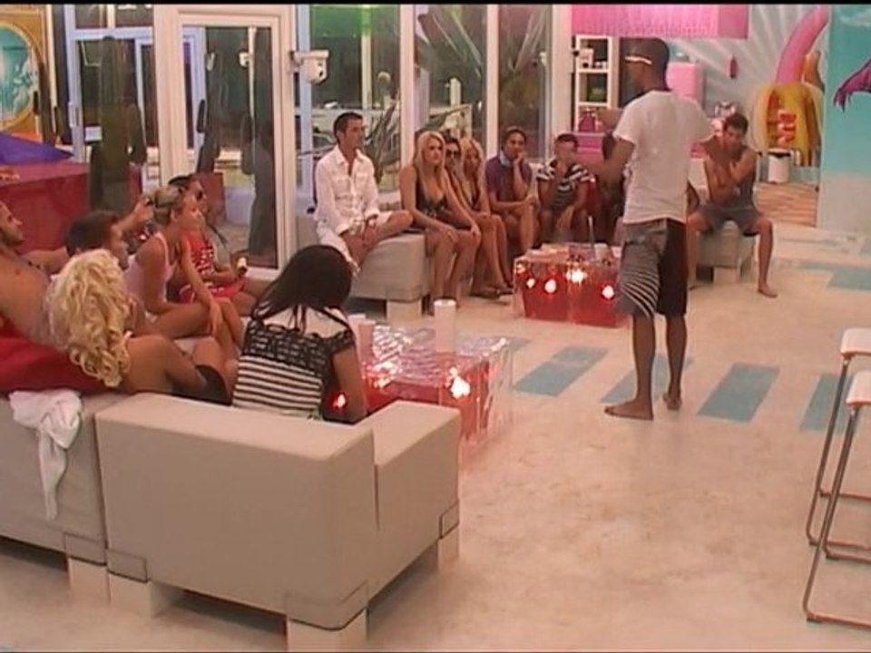 Oranges / Violets: il y a de l'orage dans l'air