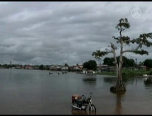 Amazonian Dam Raises Hopes of Progress and Fear of Havoc