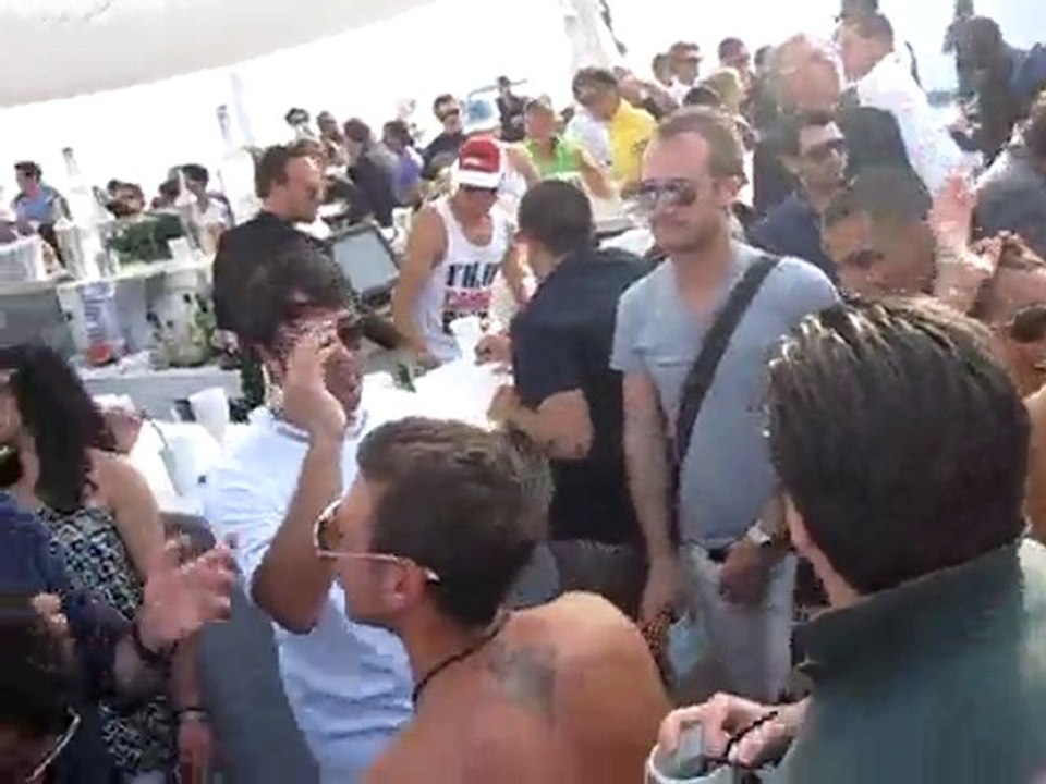 Pool Party Carl Cox Pool Beach Cannes 19/05/2010 - MVI 1779