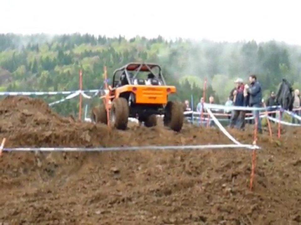 Chambon sur Jeep 2010. Indian Crawler