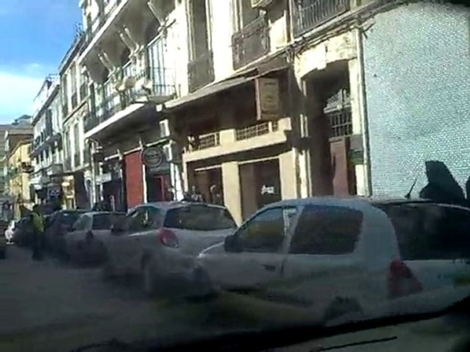 wiwi MOSTAGANEM