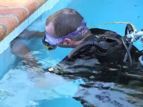 Swimming Pool Maintenance Rochedale South Hd Pool Leak ...