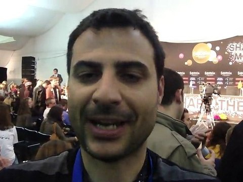 O στιχουργός του ΟΠΑ στο cosmo.gr