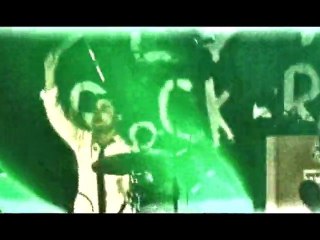 iLiS - Ca ne Suffit pas Live (Officiel)