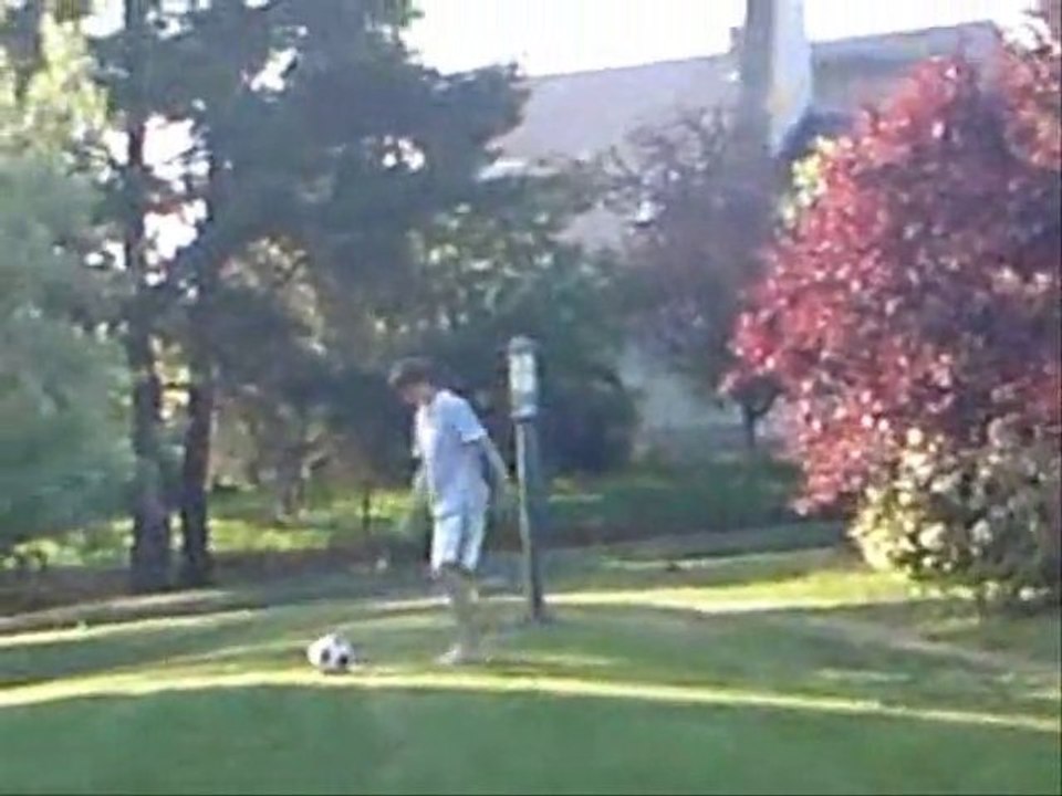 Magic Goal Indescriptible