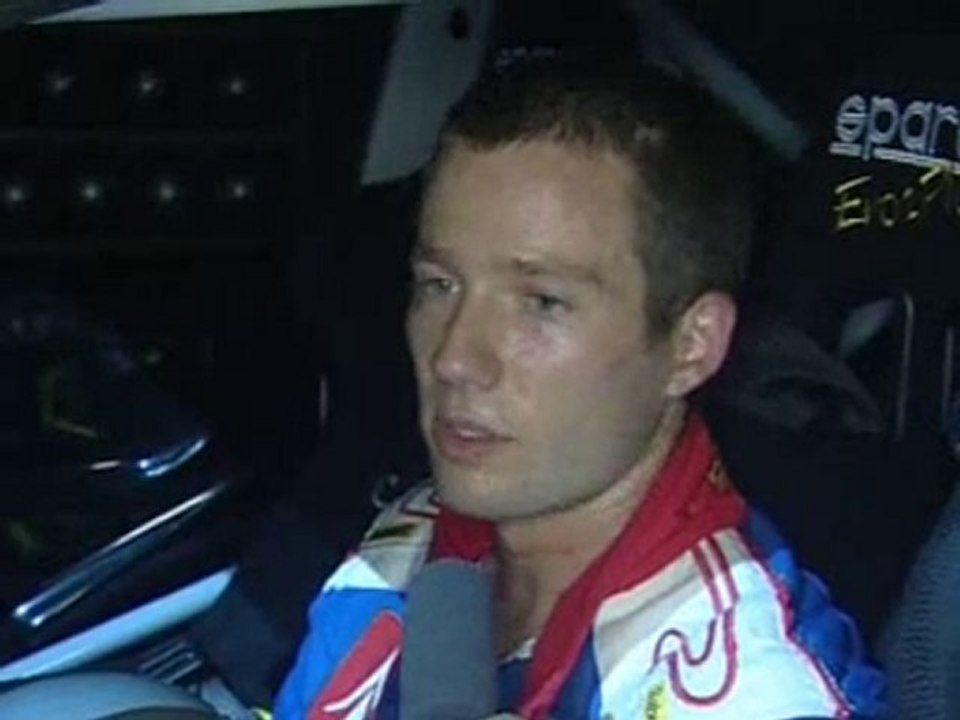 le pilote SEBASTIEN OGIER dans un simulateur F1 à l'I-Way