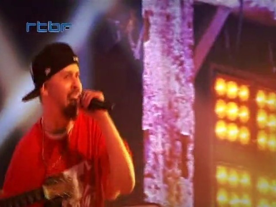 Atomique DeLuxe "Bang Bang" live D6bels