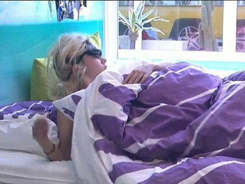 Allez, debout là-dedans !