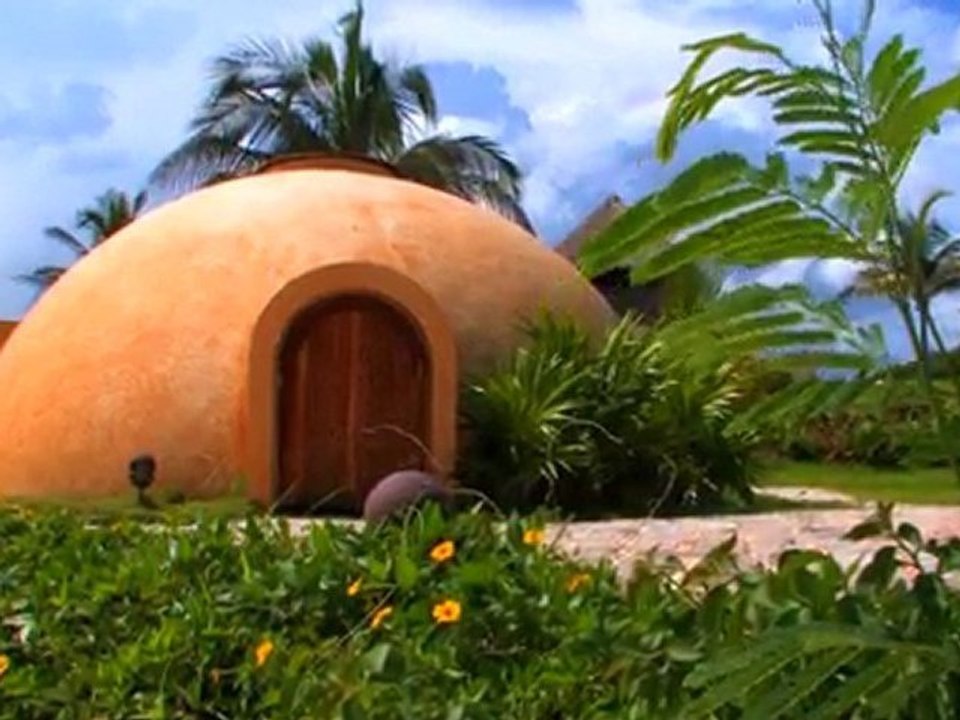 Romance and Weddings at the Barceló Maya Beach Resort