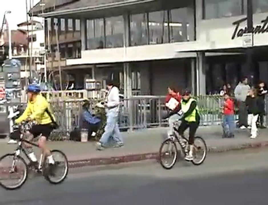 Obdachloser erschreckt Passanten