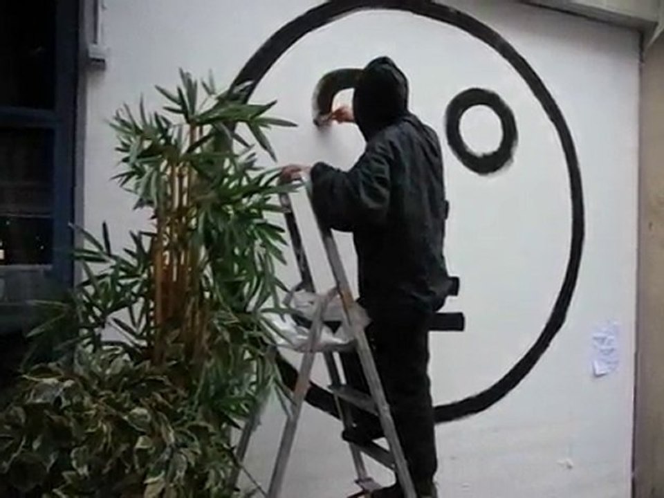 La tête à Toto au mur Saint Martin