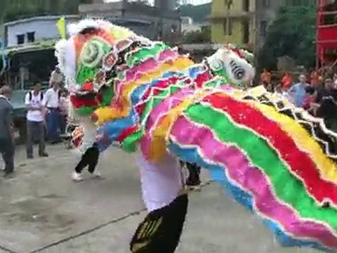 Human Mobile Stage 52F1, 2010Tin Hau Festival, Lion Dance