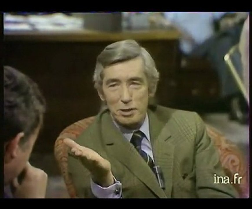 Interview de Hergé par Philippe Bouvard -English&French subs
