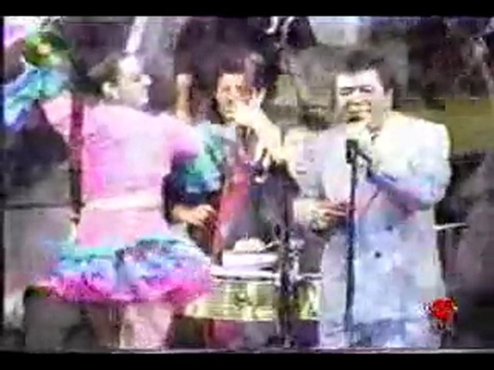 pastor lopez canta a colombia y new york cumbia