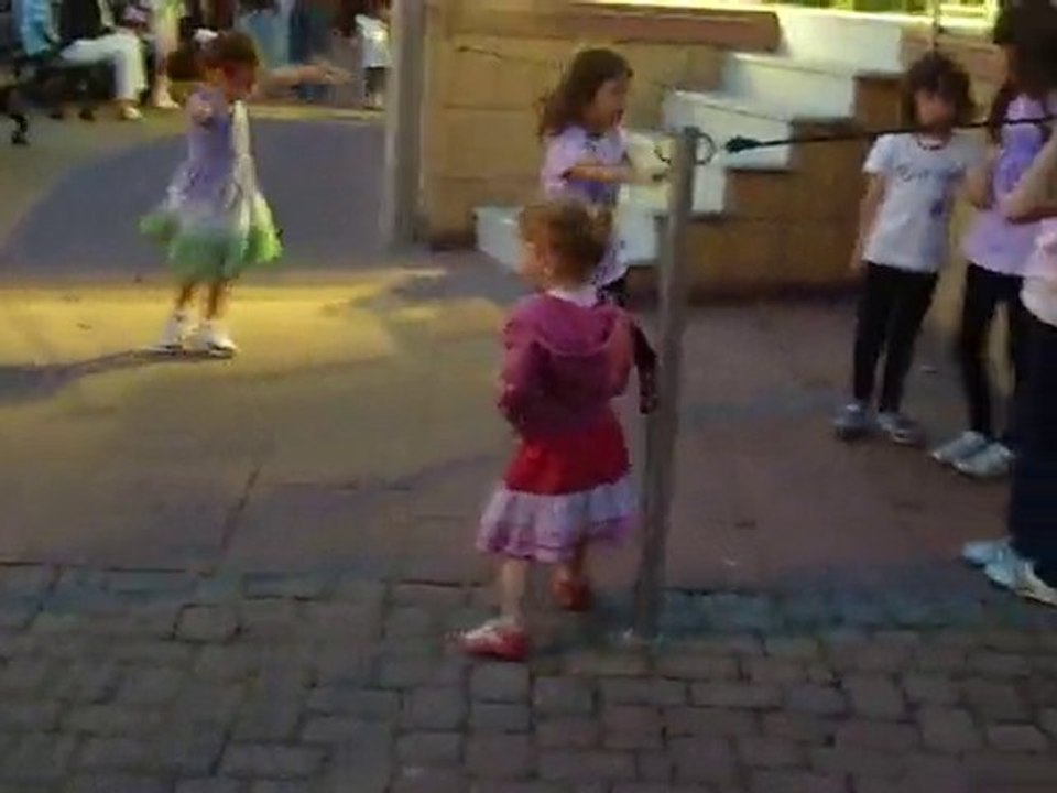 europaparc lola danse ... Encore ...