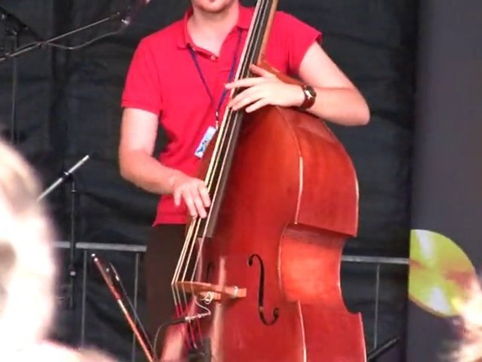 Paye Ton Schtreimel - le train de 7h40 - FIMU 2010