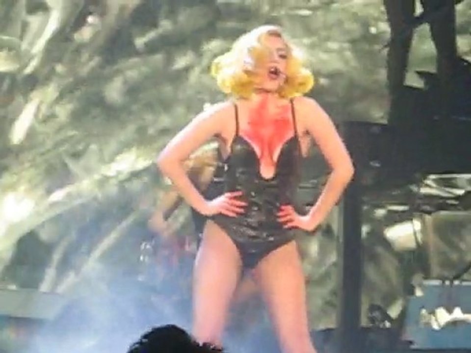 LADY GAGA - Alejandro- 18/05 ANVERS