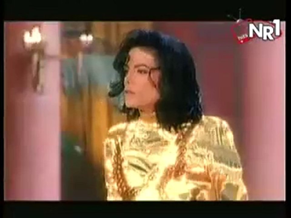 Michael Jackson feat Akon 2008 wanna be starting