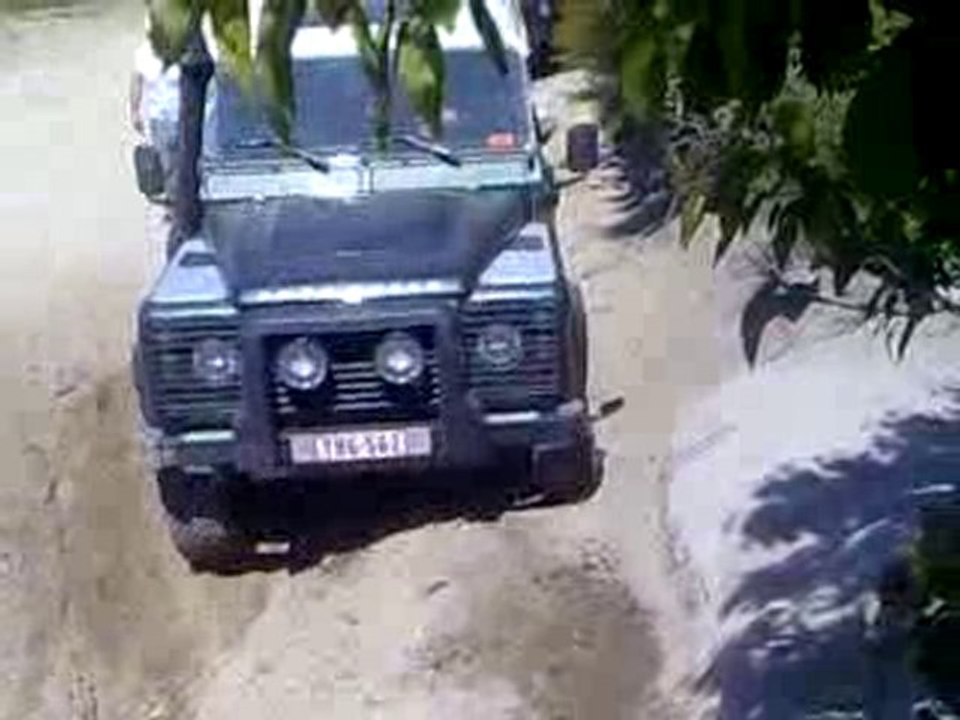 french national 2010 defender croisement pont,levé de roue