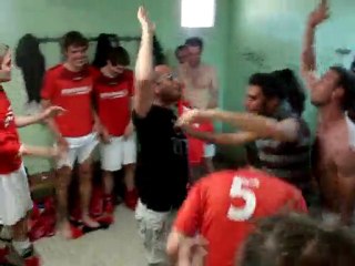 ACP15 - Vilennes Orgeval: La joie des vestiaires!!