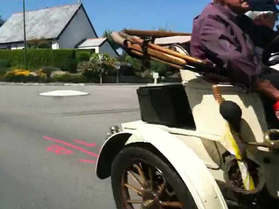 Tour de Bretagne Autos Anciennes 2010 Défilé Sud