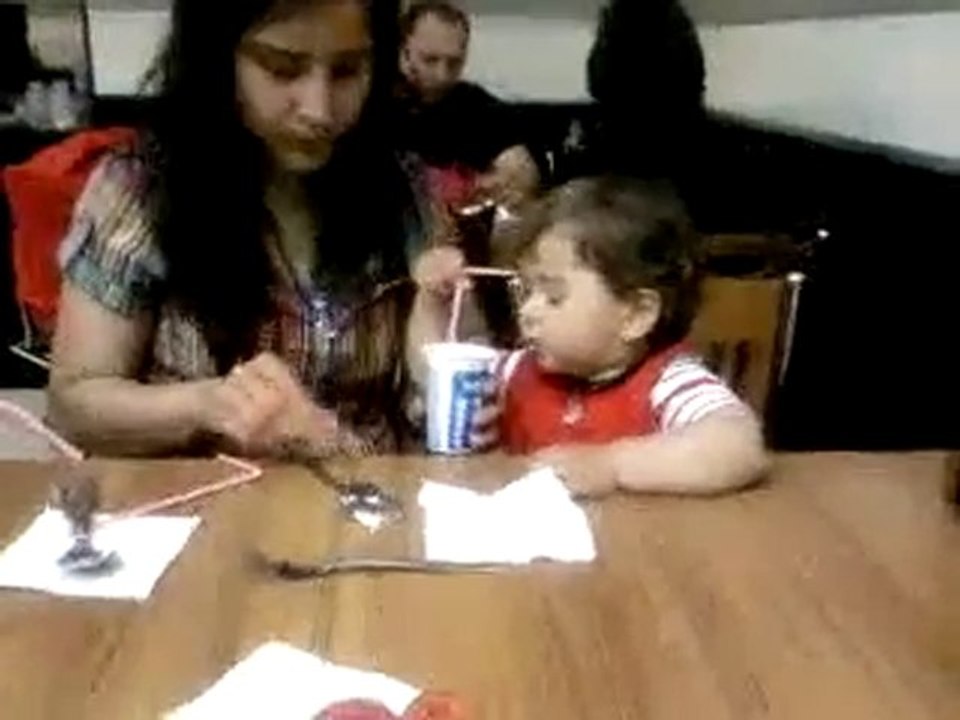 Ailece Lokantadayız