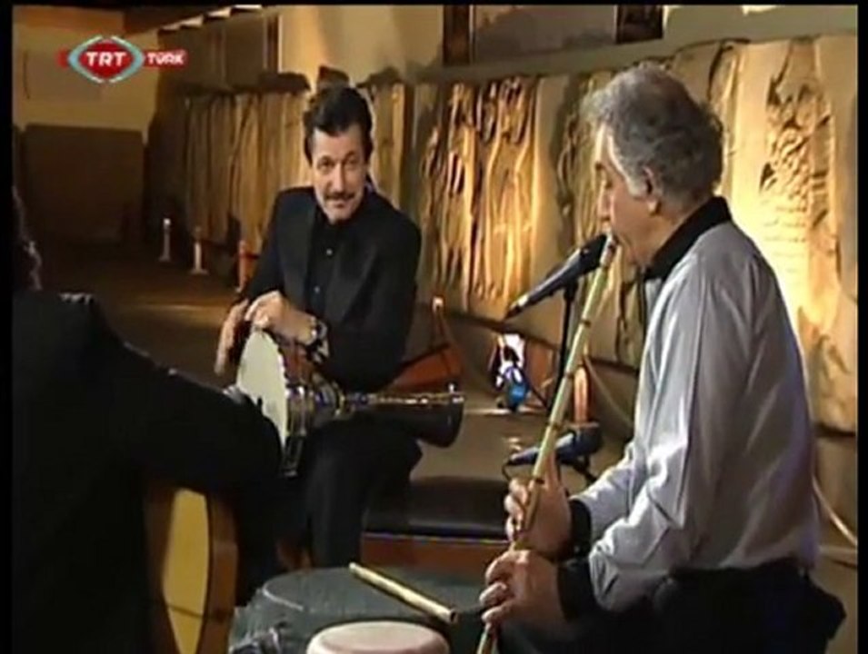 Ömer Faruk Tekbilek ve Burhan Öcal - I Love You
