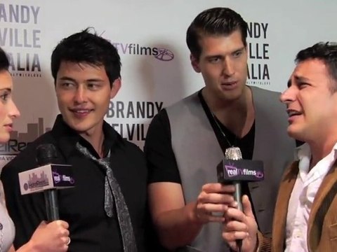 Twiharder Cast, Brandy Melville Santa Monica Promenade