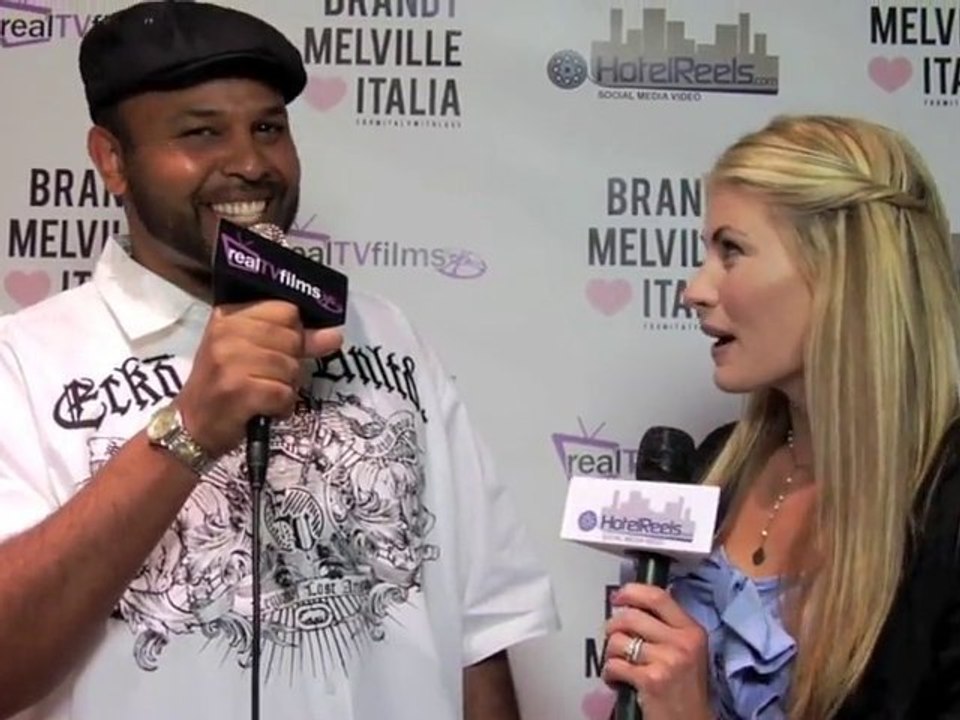 Richard Myles, Brandy Melville Santa Monica Promenade