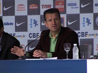 Mondial-2010: Dunga ne retient ni Ronaldinho ni Adriano