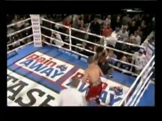 Vic Darchinyan vs Eric Barcelona Round 8 - 9