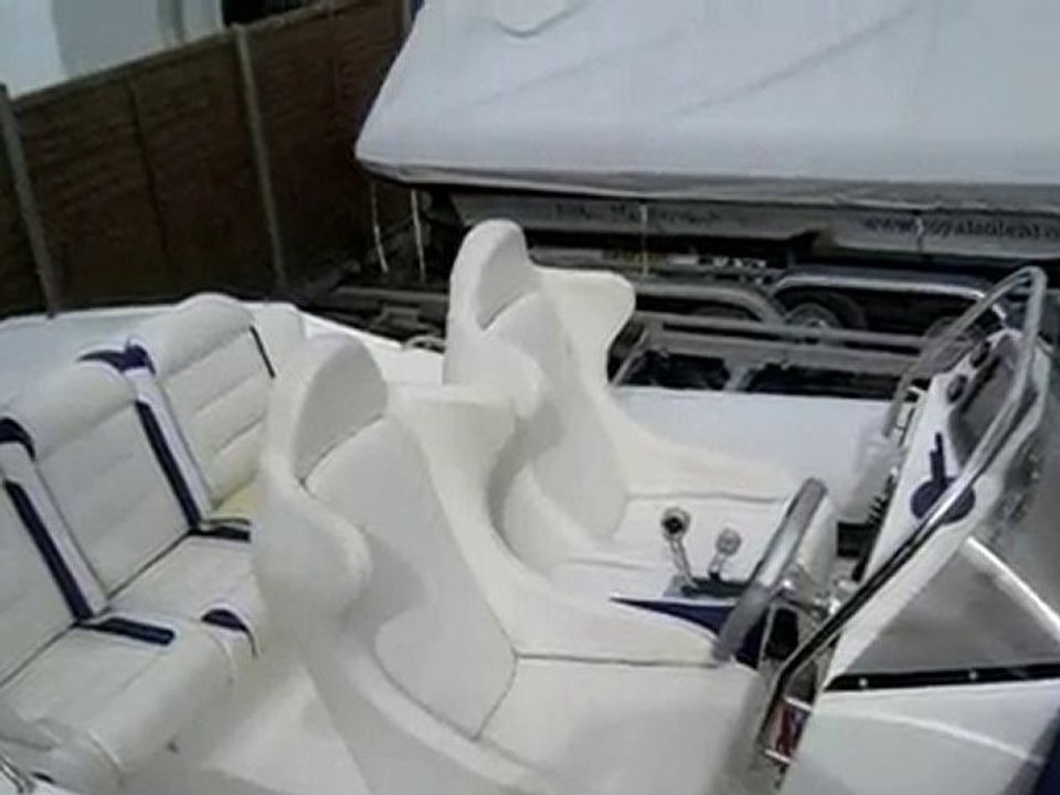 Revenger 29S Inbord Mk2 ILMOR 625cv