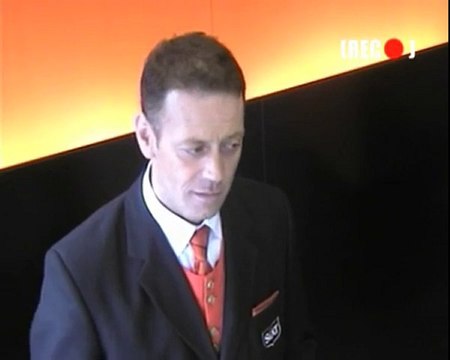 Rocco Siffredi loue des voitures Sixt