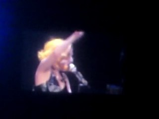 Concert Lady Gaga à Strasbourg - Brown Eyes