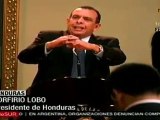 Porfirio Lobo quiere que Zelaya vuelva a Honduras con garant