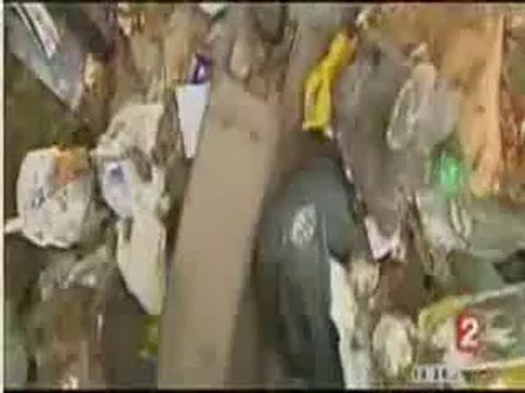 Des Dechets Radioactifs dans nos Vetements ___ etc___