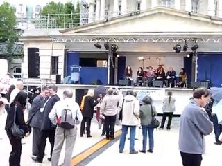 le collectif ivg tenon au printemps des luttes le 29/05/2010