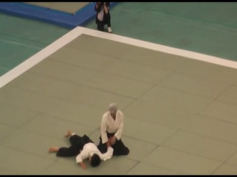 2010全日本演武大会　道主演武　Aikido Doshu Ueshiba Moriteru