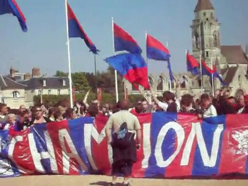 supporters de malherbe a la mairie 15 mai 2010 - 03