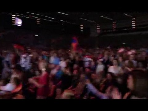 Αποθέωση του Γιώργου Αλκαίου στον τελικό