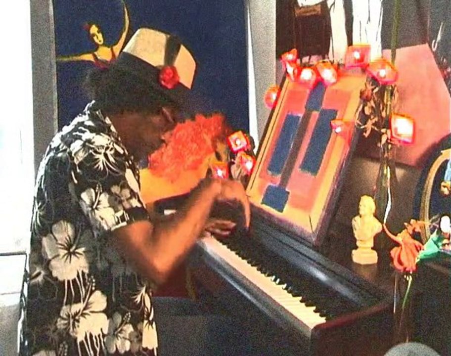 SAUDADE DANCE