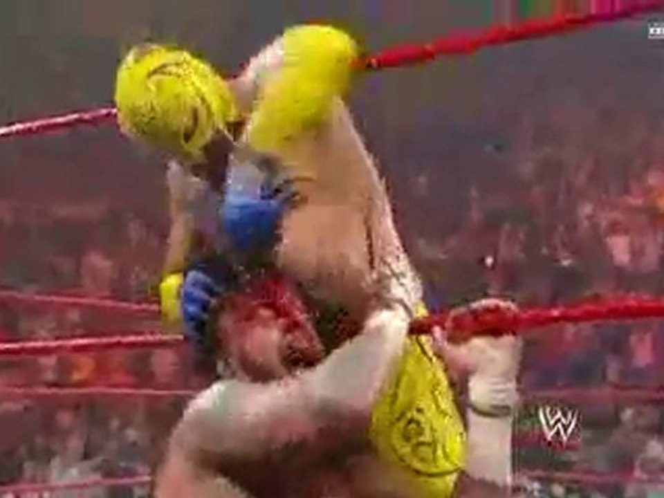 Rey Misterio Le Corta El Cabello a Cm Punk...