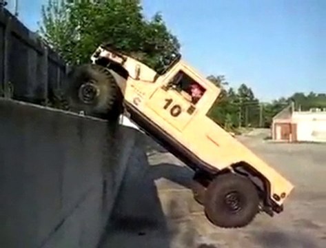 düz duvara tırmanan hammer, youtubeline.com