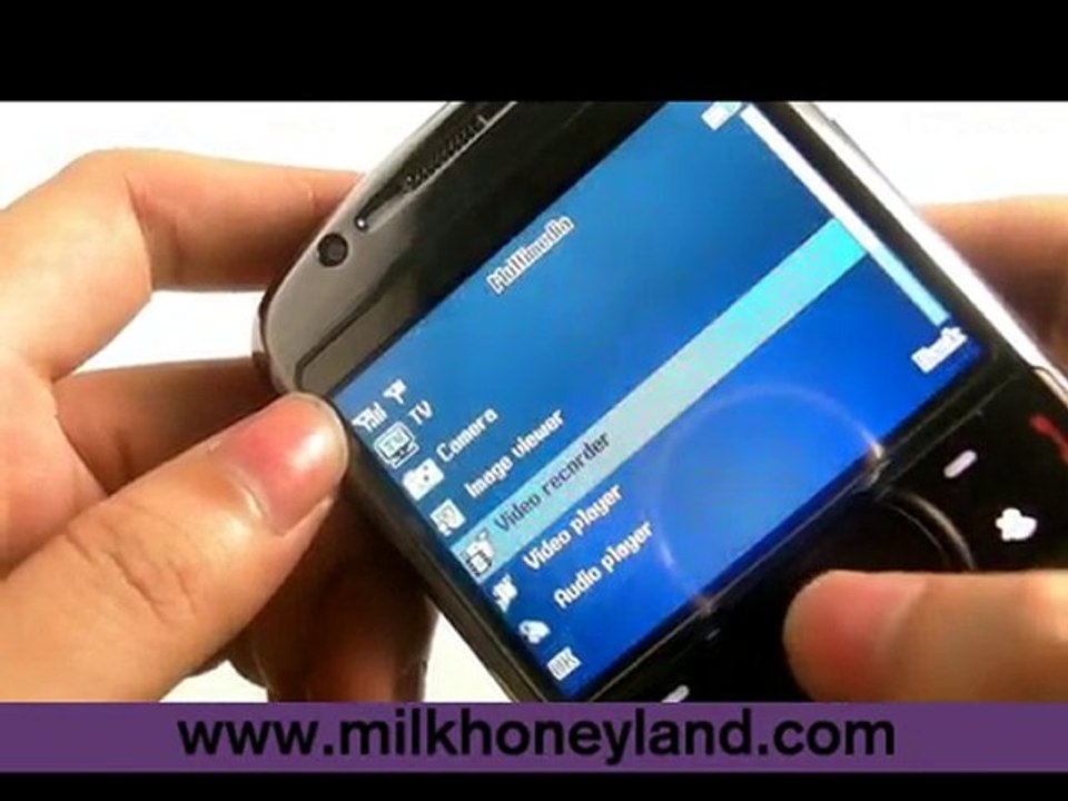 9700 Quad Band Dual Card TV JAVA WIFi Trackball QWERTY ...