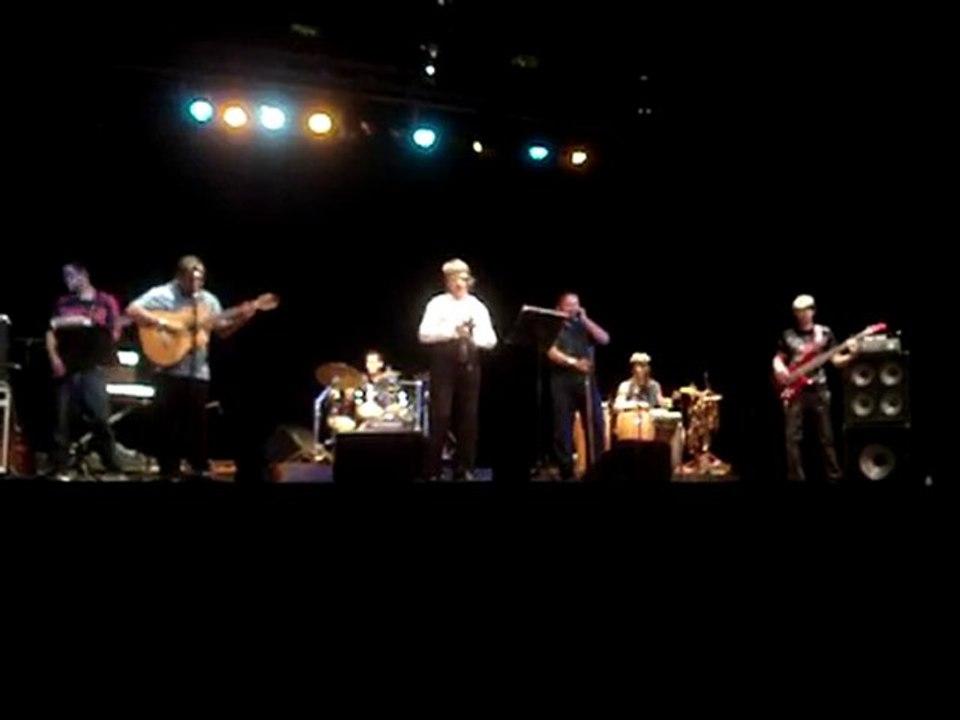 Isabela Vital Canta Roque Braz