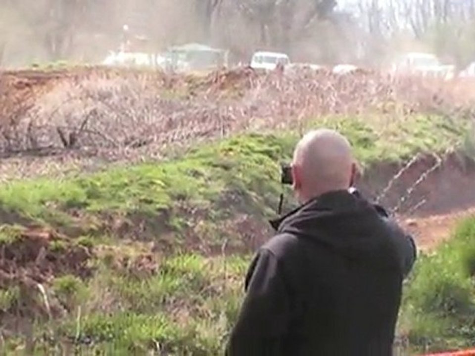 car cross !!! nico entrain de doublé !!!!!!